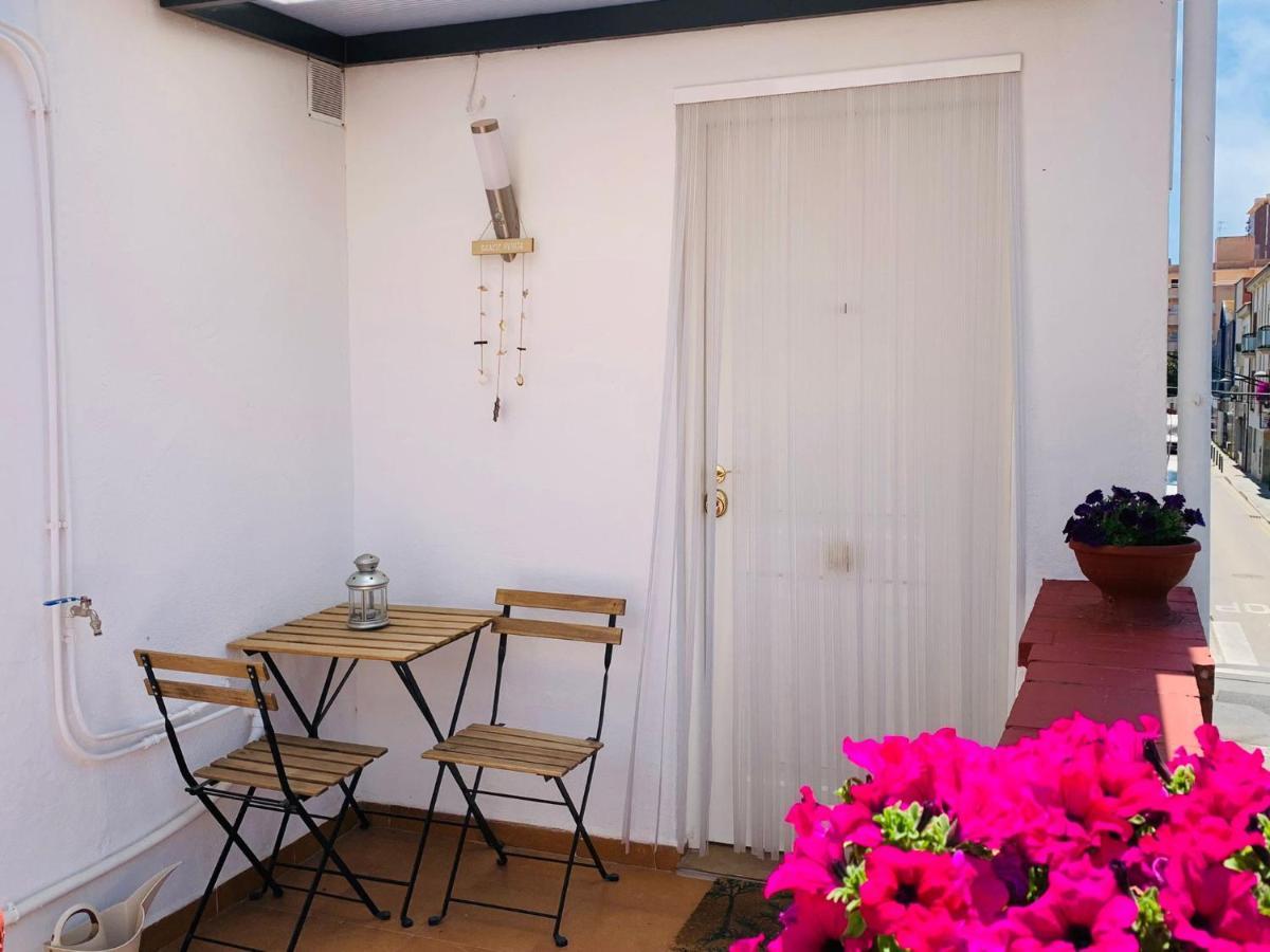 Apartamento con terraza y Parking privado Apartamento Palamós Exterior foto